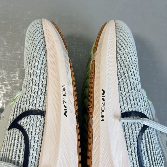 Nike Womens Size 7.5 Air Zoom Pegasus 40 Photon Dust Running Shoes Sneakers - Picture 14 of 16